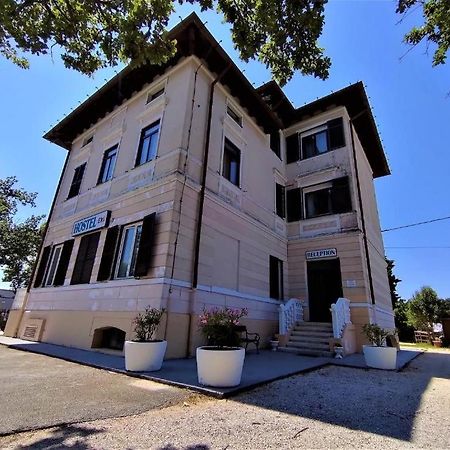 San Valentino Otel Bašanija Dış mekan fotoğraf
